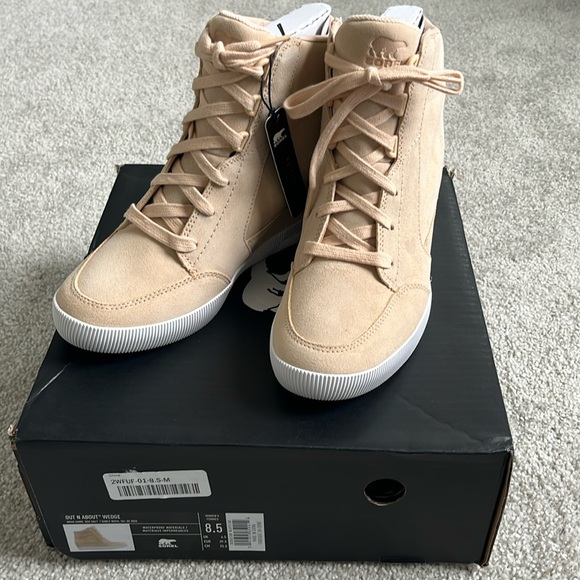 Sorel Shoes - Out and About Wedge